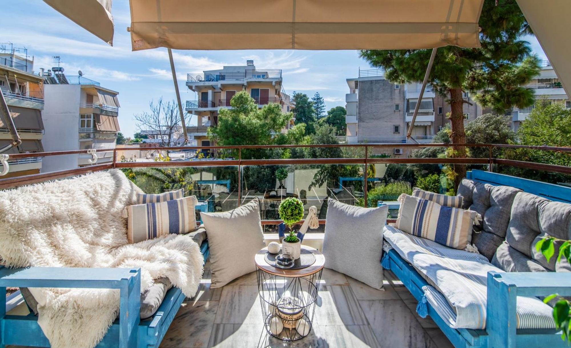 Michael'S Seaside Homely Apartment In Varkiza ภายนอก รูปภาพ
