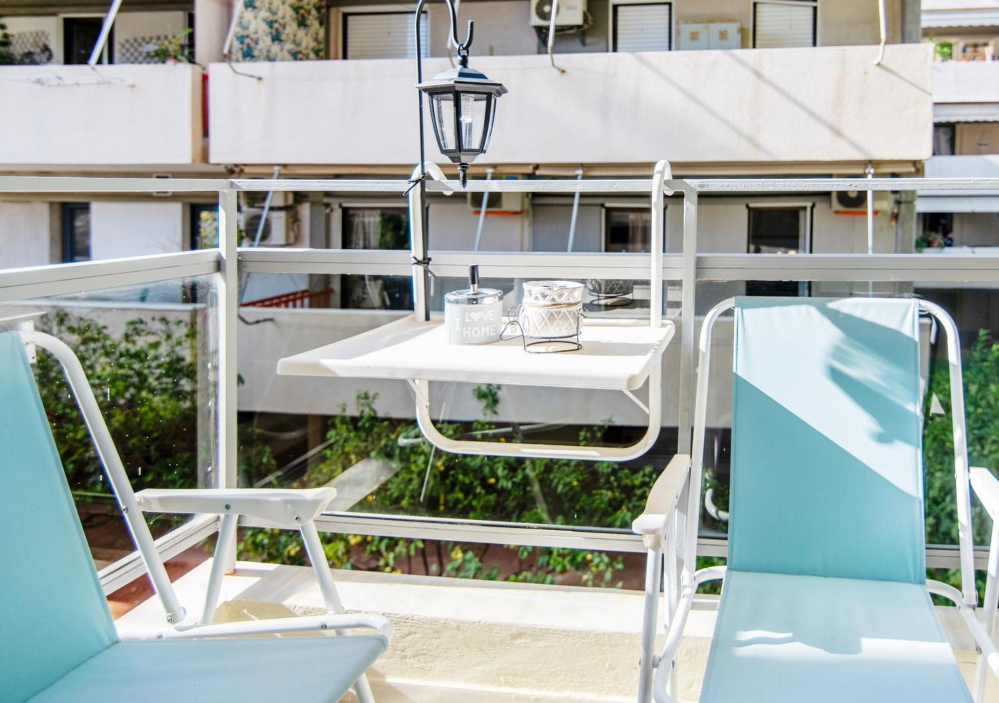 Michael'S Seaside Homely Apartment In Varkiza ภายนอก รูปภาพ